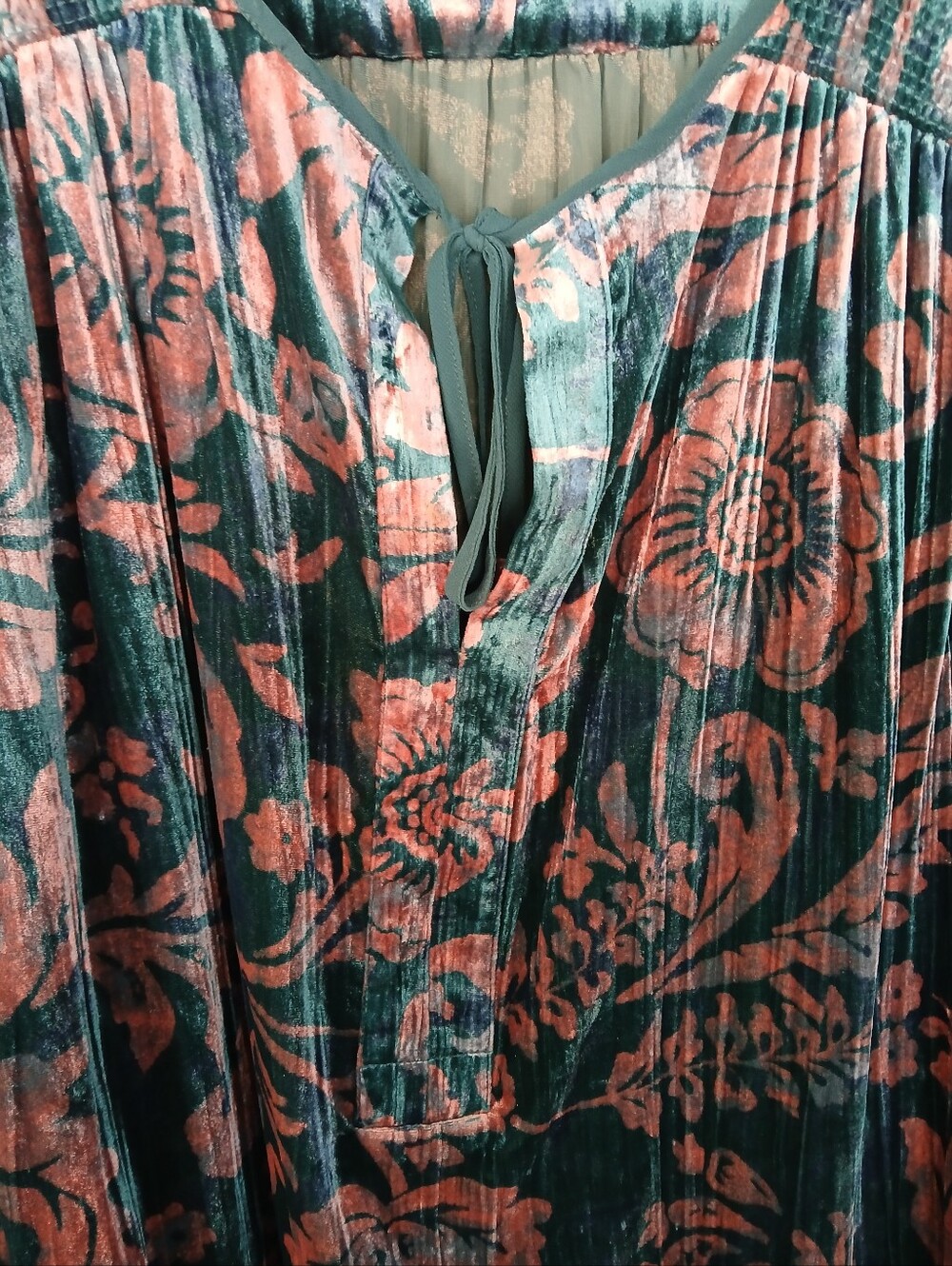 🏷️ Anthropologie Women's Top Faustine Velvet Teal Floral Peasant Plus 0458 - Picture 12 of 14